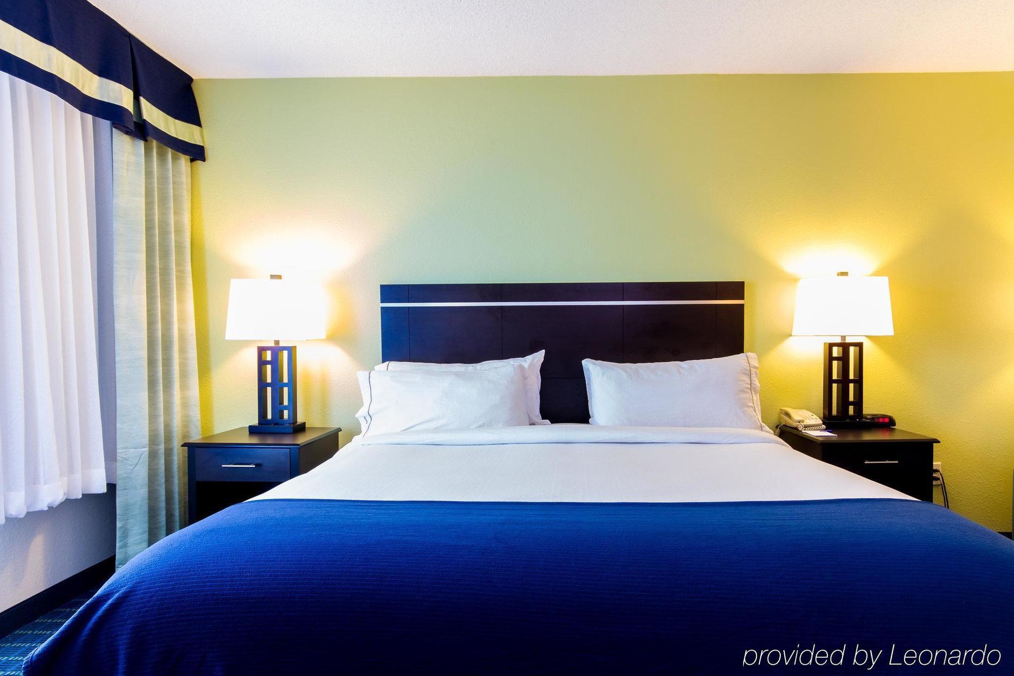 Holiday Inn Express Hotel & Suites Montgomery Boyd-Cooper Parkway By Ihg מראה חיצוני תמונה
