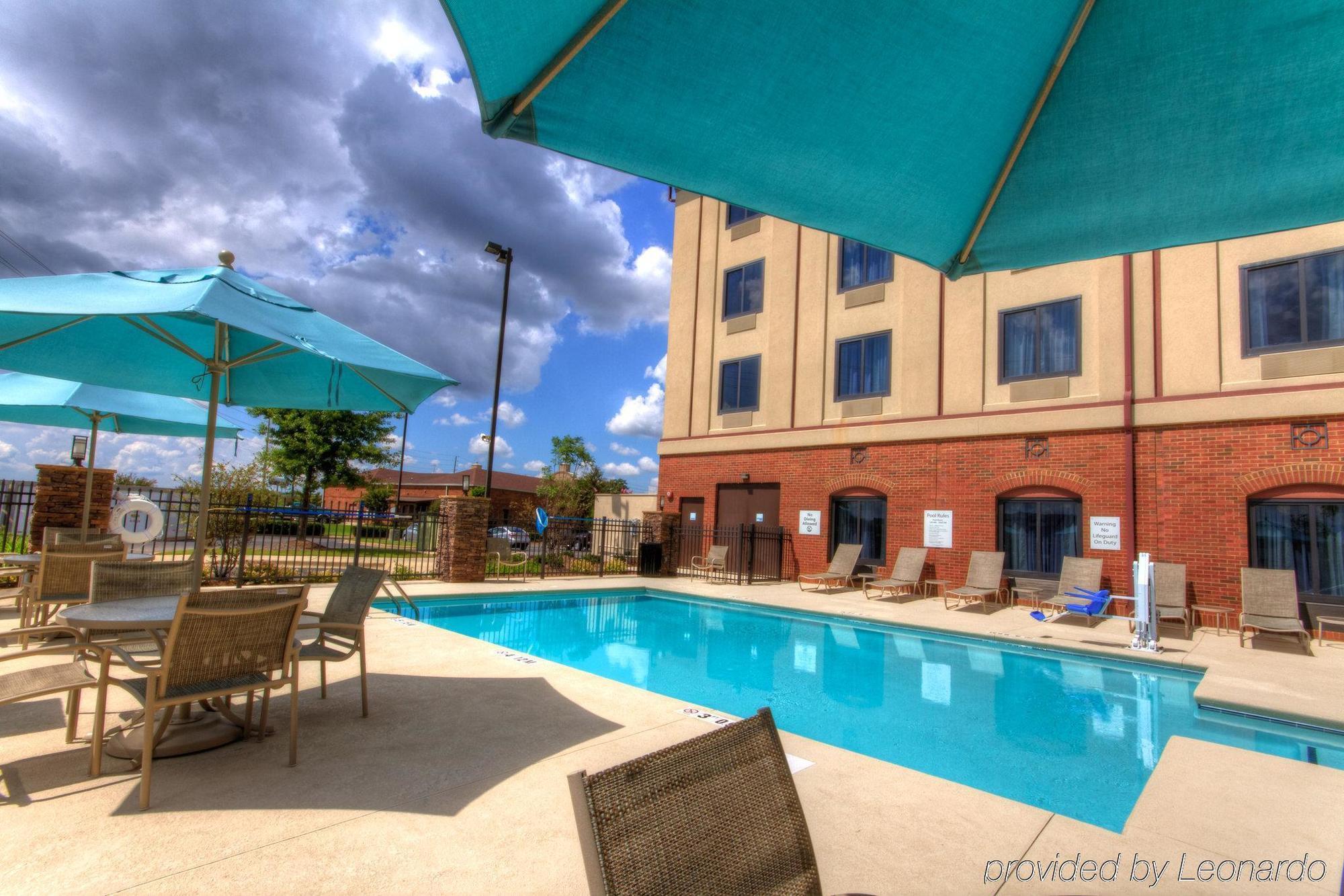 Holiday Inn Express Hotel & Suites Montgomery Boyd-Cooper Parkway By Ihg מראה חיצוני תמונה