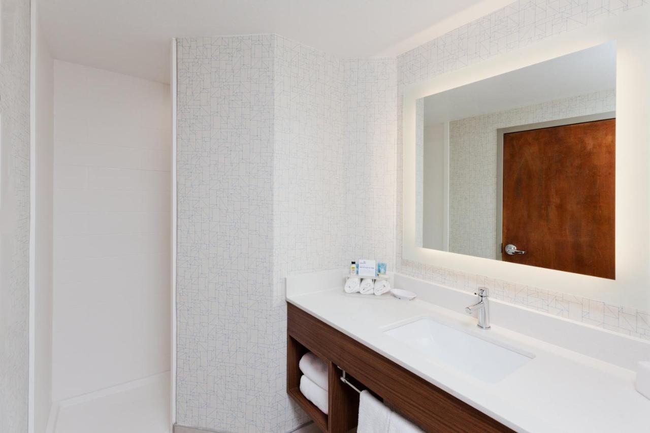 Holiday Inn Express Hotel & Suites Montgomery Boyd-Cooper Parkway By Ihg מראה חיצוני תמונה