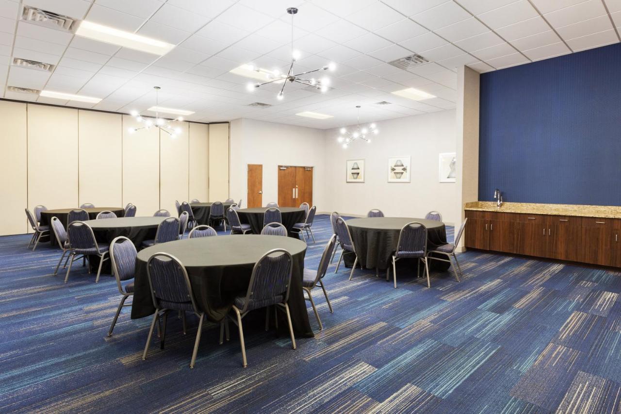 Holiday Inn Express Hotel & Suites Montgomery Boyd-Cooper Parkway By Ihg מראה חיצוני תמונה