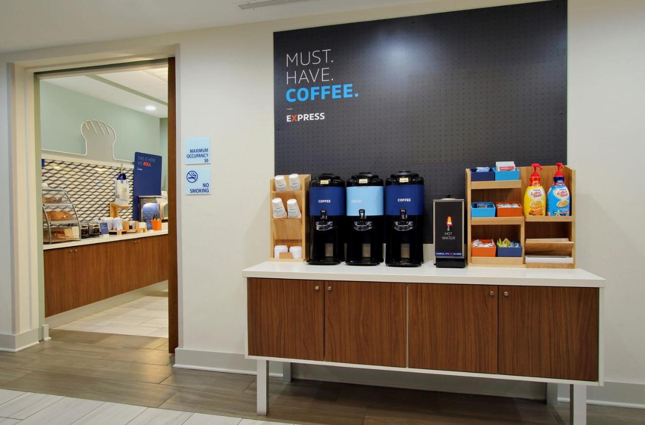 Holiday Inn Express Hotel & Suites Montgomery Boyd-Cooper Parkway By Ihg מראה חיצוני תמונה